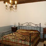 Charme Sa Pardina 4* 오롤리