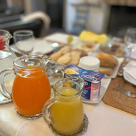 Charme Sa Pardina B&B 오롤리