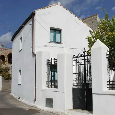 Charme Sa Pardina Bed & Breakfast Orroli